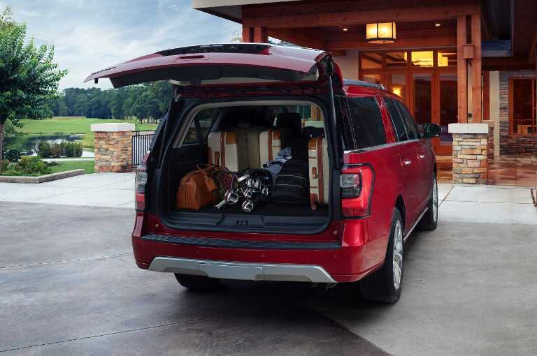 Renta una Ford Expedition en los Cabos