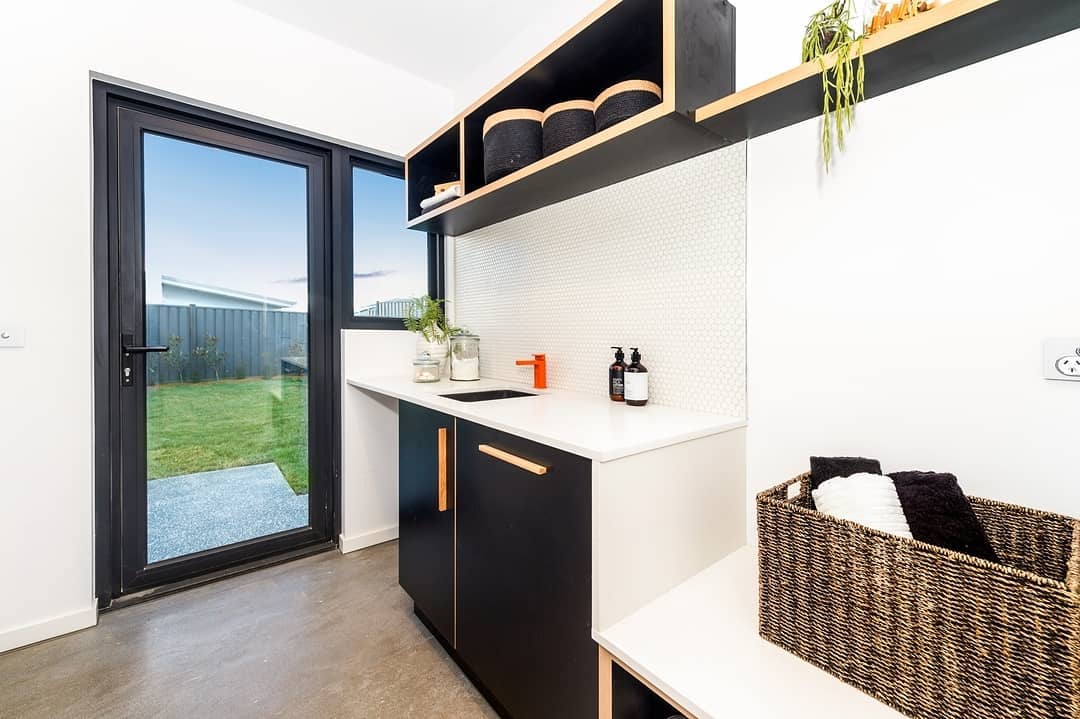 Flat Pack Laundry Cabtek