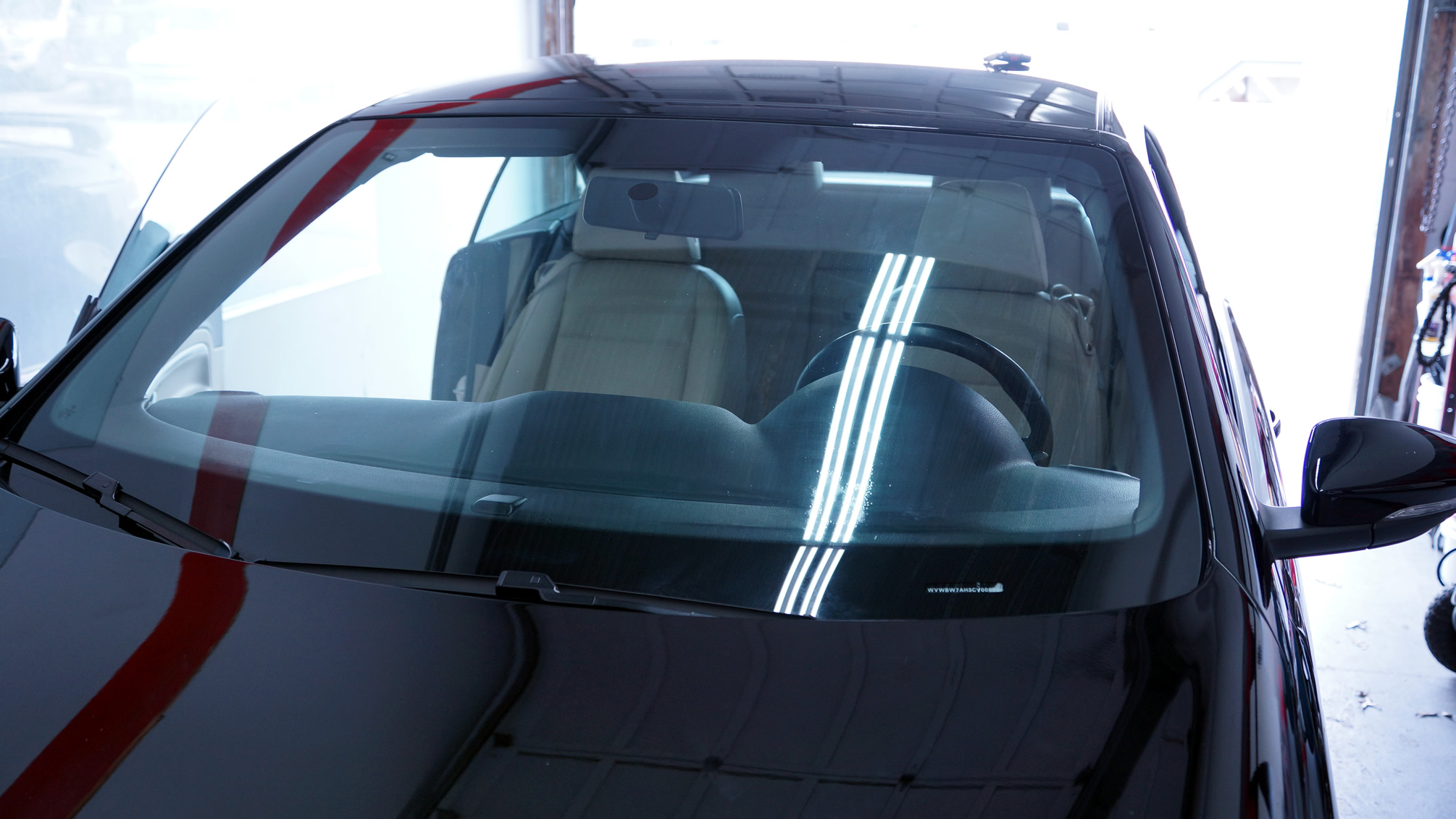 SunTek Carbon XP clear film on Volkswagen Eos windshield Heat
