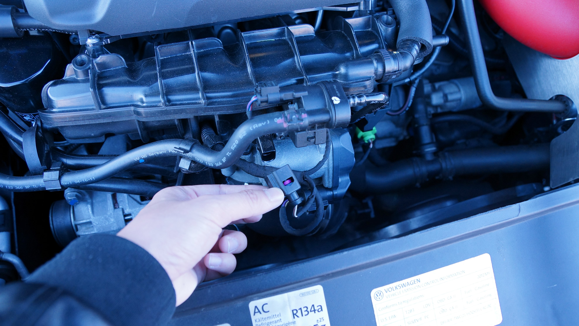 DIY Cleaning AIT sensor on your Volkswagen Eos to fix Bad Fuel