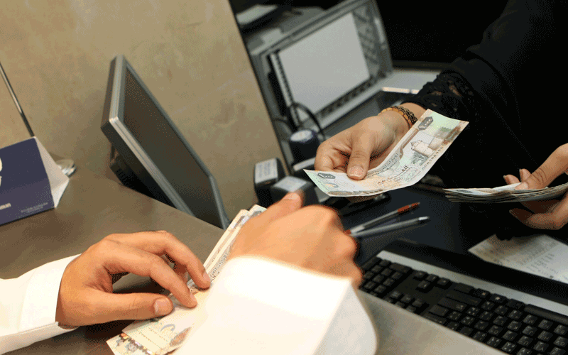 Salary advance? Banks offer payday loans Emirates 247
