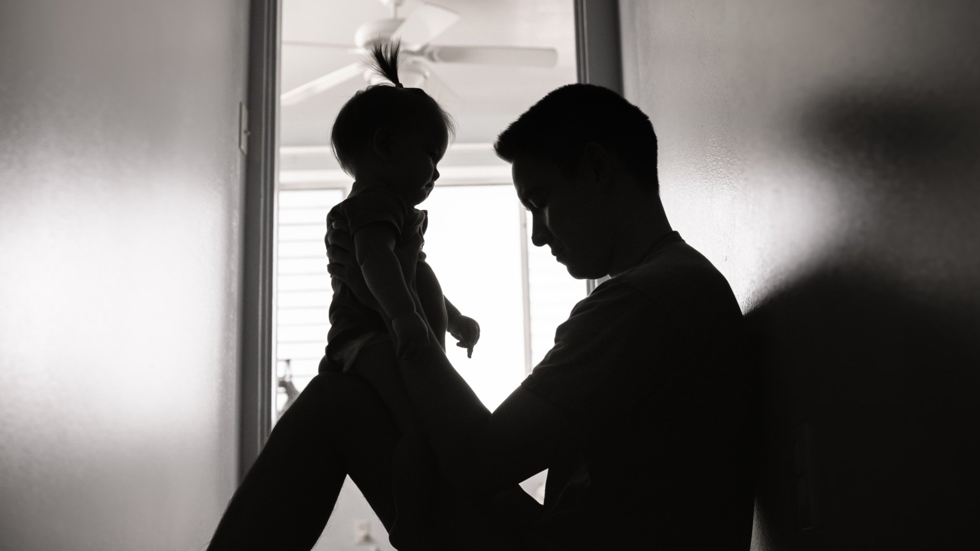 Naissance prématurée la dépression postpartum touche aussi les pères