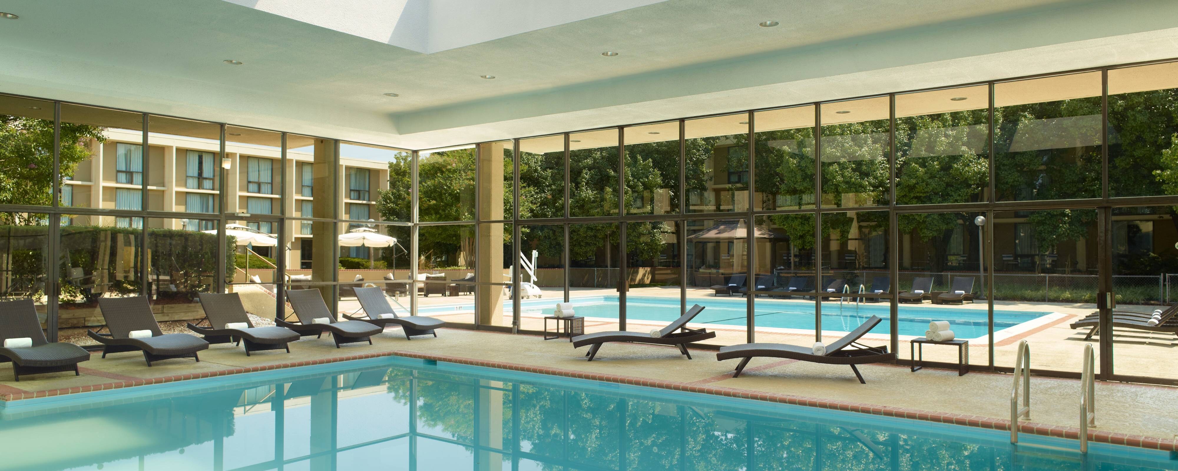 Dulles Hotel with Pool Washington Dulles Airport Marriott