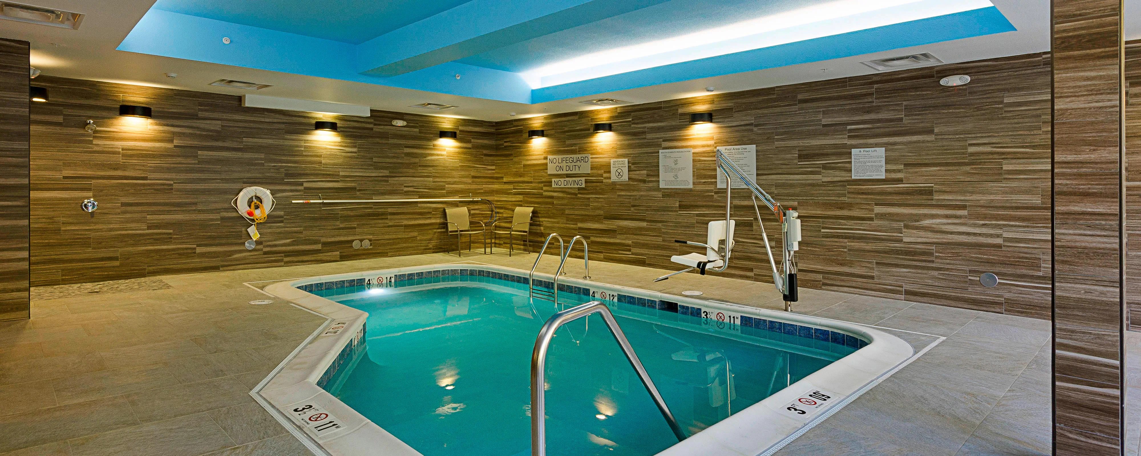 Abingdon Hotel with Indoor Pool Fairfield Inn & Suites Abingdon