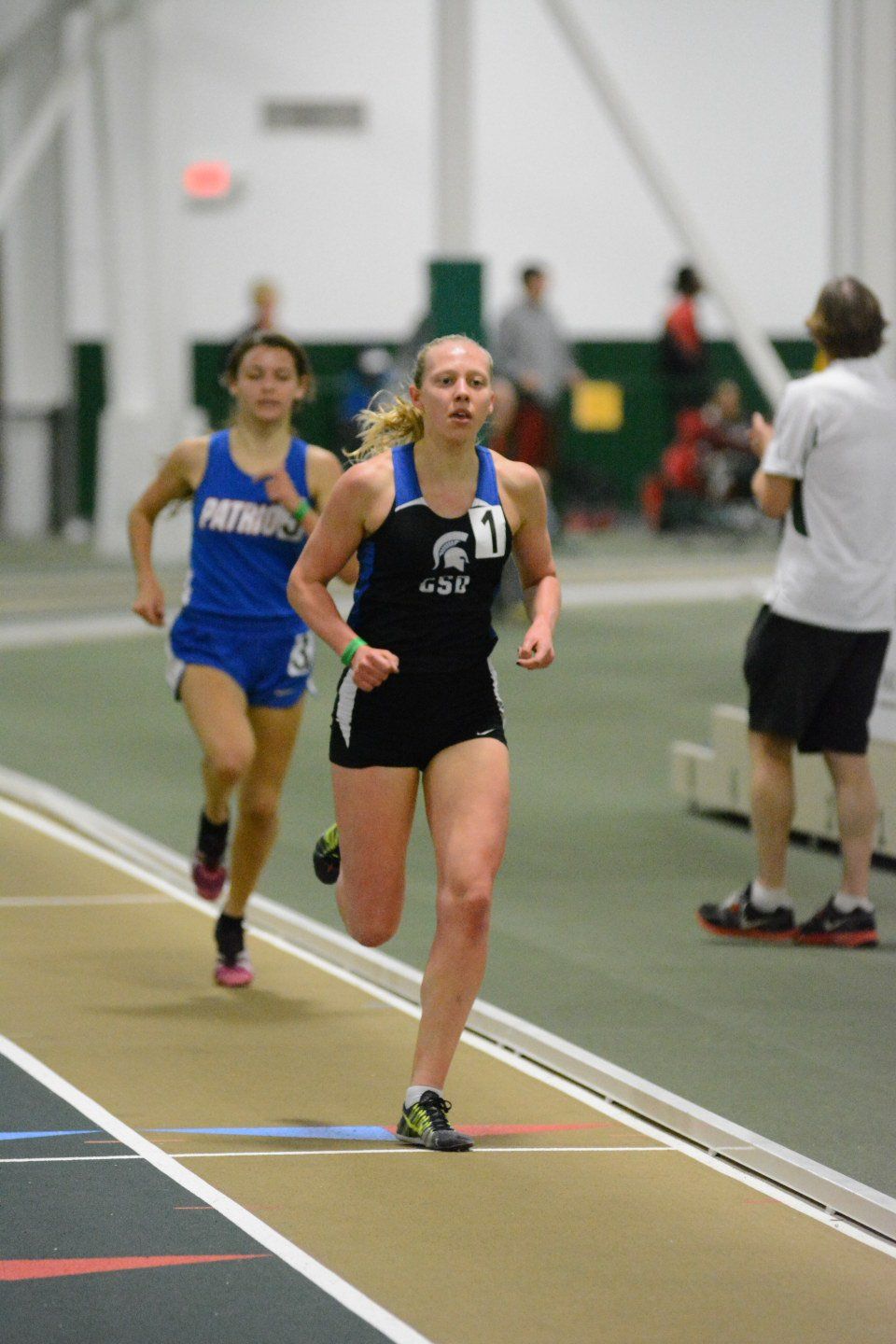 NCRunners Elite Holiday Invitational Recap