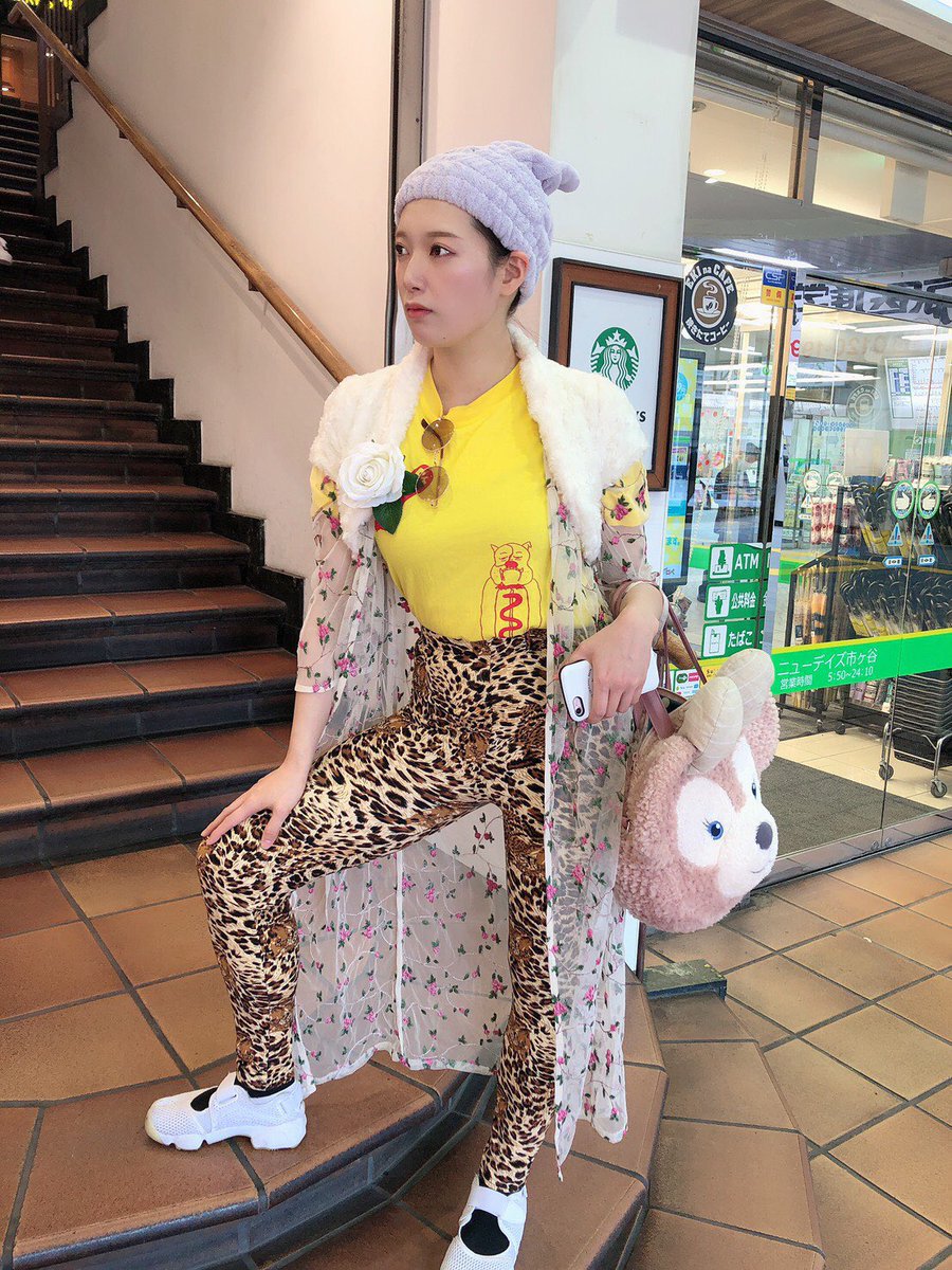 【ご本人インタビュー】「ダサい服選手権」で優勝！ランチ代がタダになった服装とその心境が明らかに Togetter [トゥギャッター]