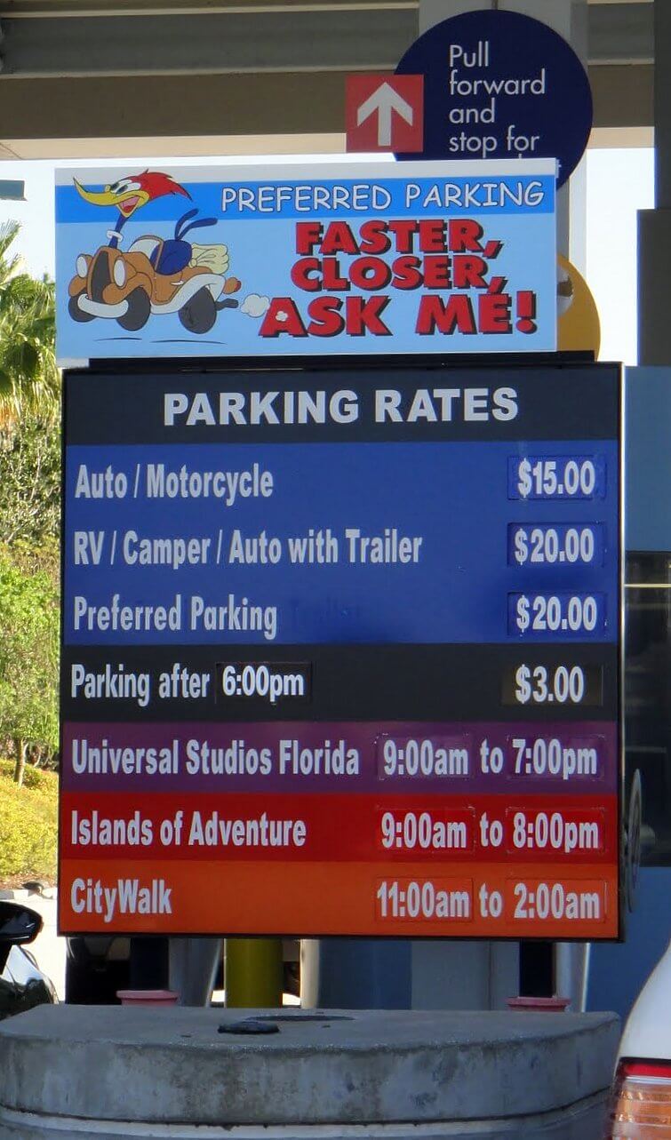 Rent or Ride? Car Rental Considerations for Your Orlando Vacation