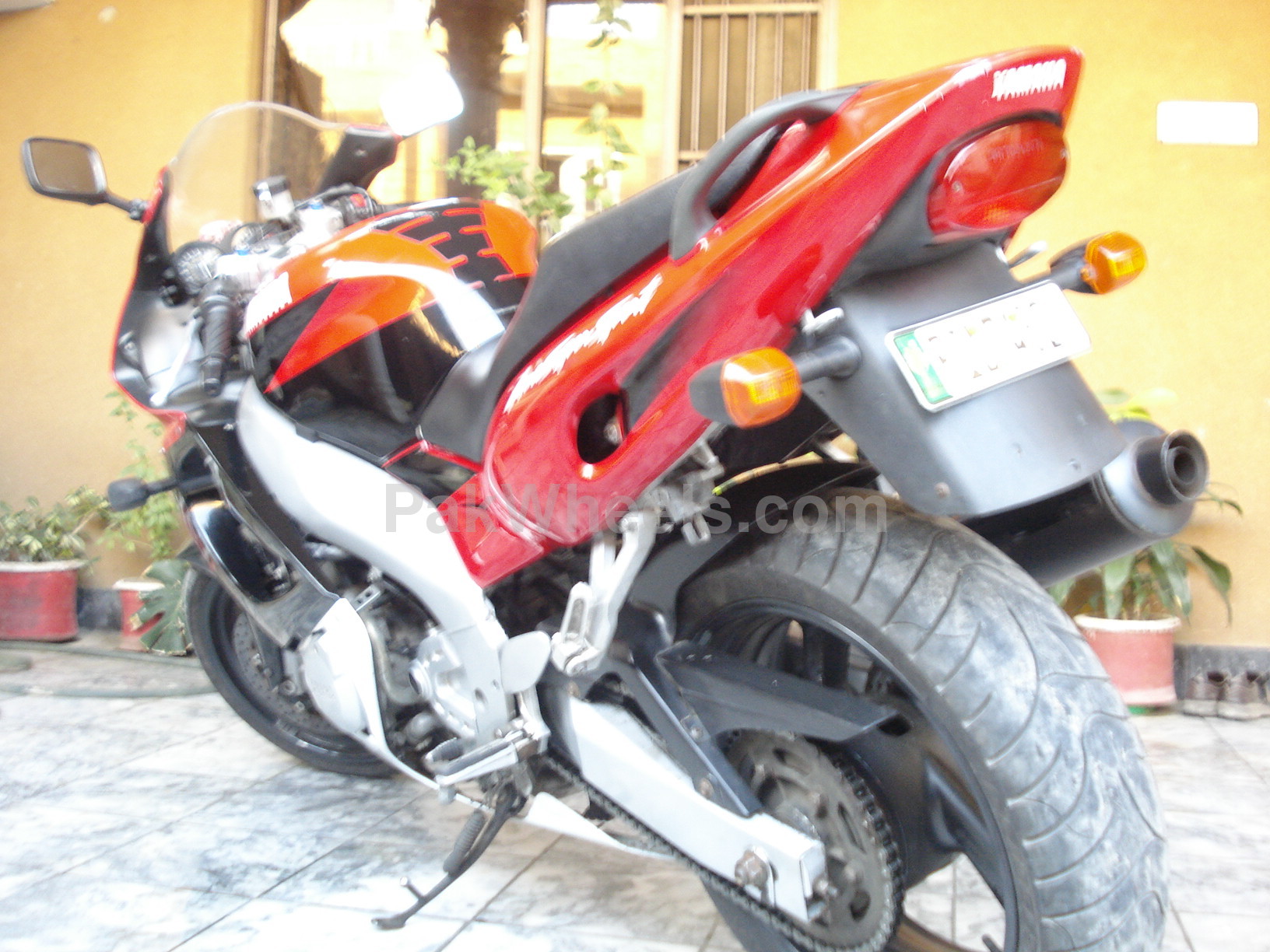 Yamaha YZF-R6 1998 of malikrehan143 - Member Ride 13173 | PakWheels