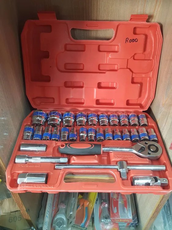 Buy Maxwell Tool kit 32 pcs in Rawalpindi PakWheels