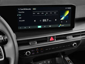 KIA Sorento Images - Sorento Interior & Exterior Pictures in Pakistan