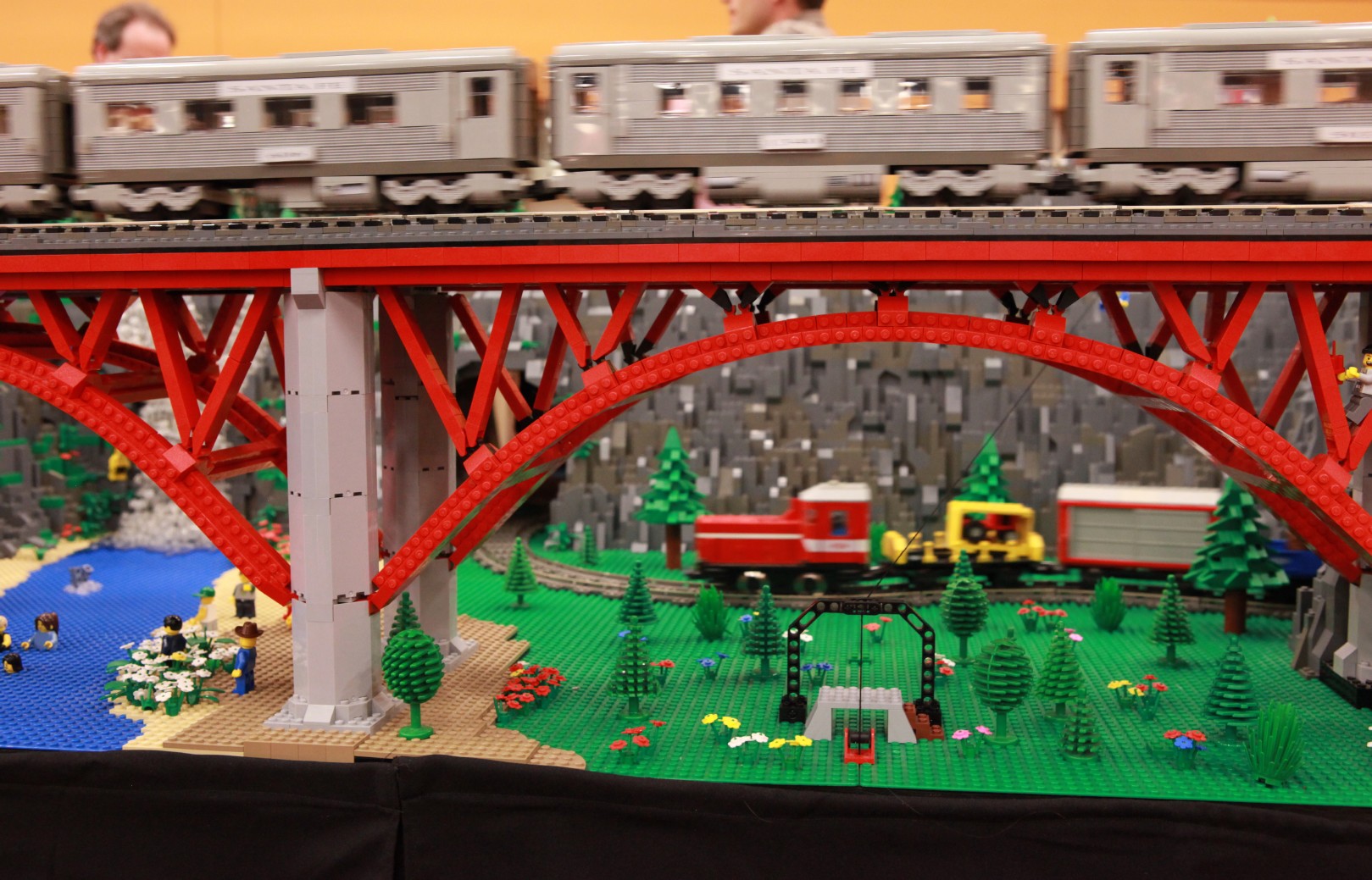 Arizona Toy Train Show Dec 7, 2013 Cactus Brick