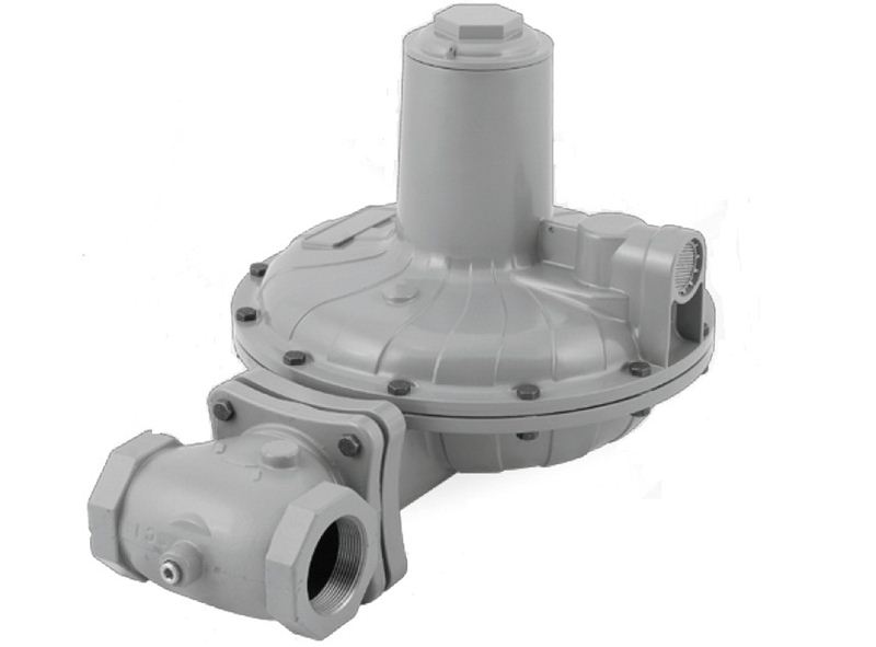 CS800 Series Reducing Regulator On Emerson Process Management Regulator