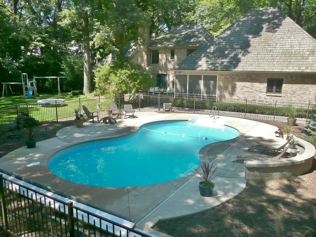 Pools Cada Pools and Spas of St. Charles Illinois