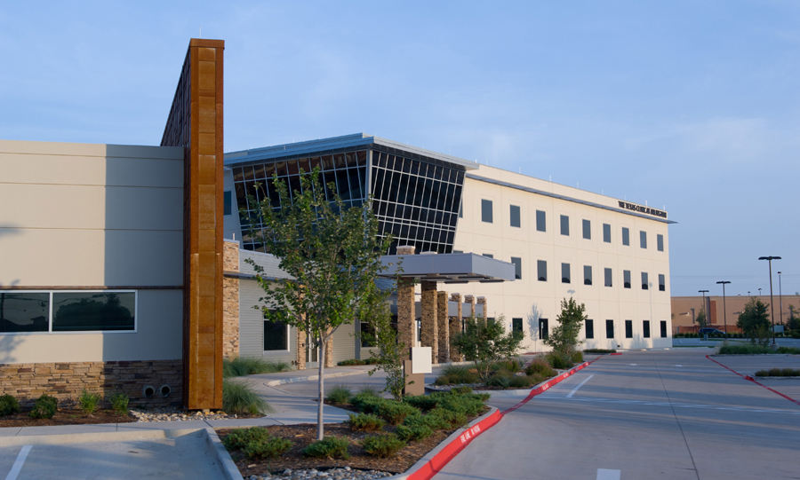 Texas Clinic at Arlington Caddis Healthcare Real Estate