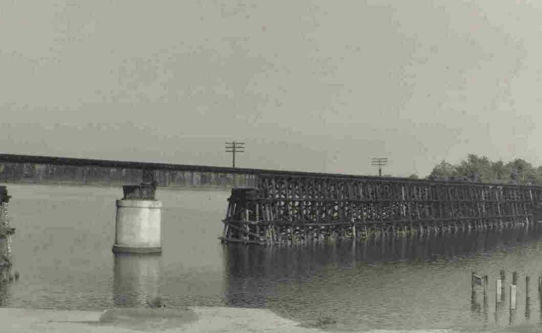 Mooringsport Town Pictures