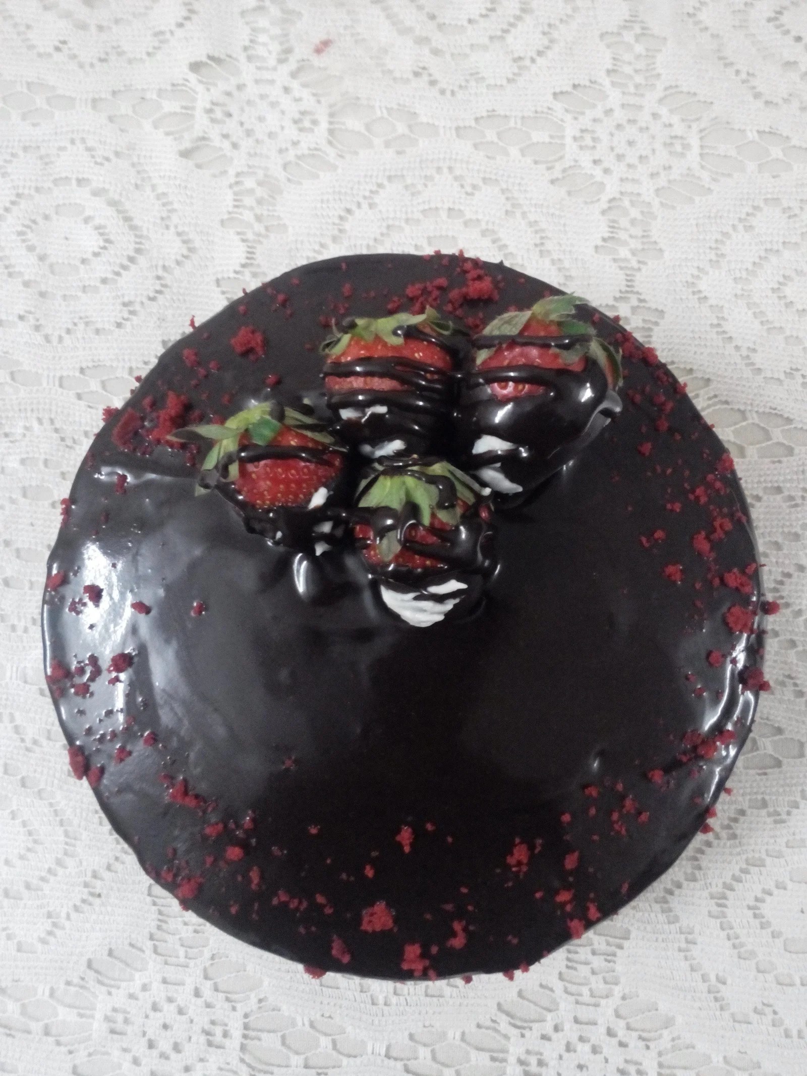 Red velvet Chocolate Truffle cake order online Bangalore Red velvet cake