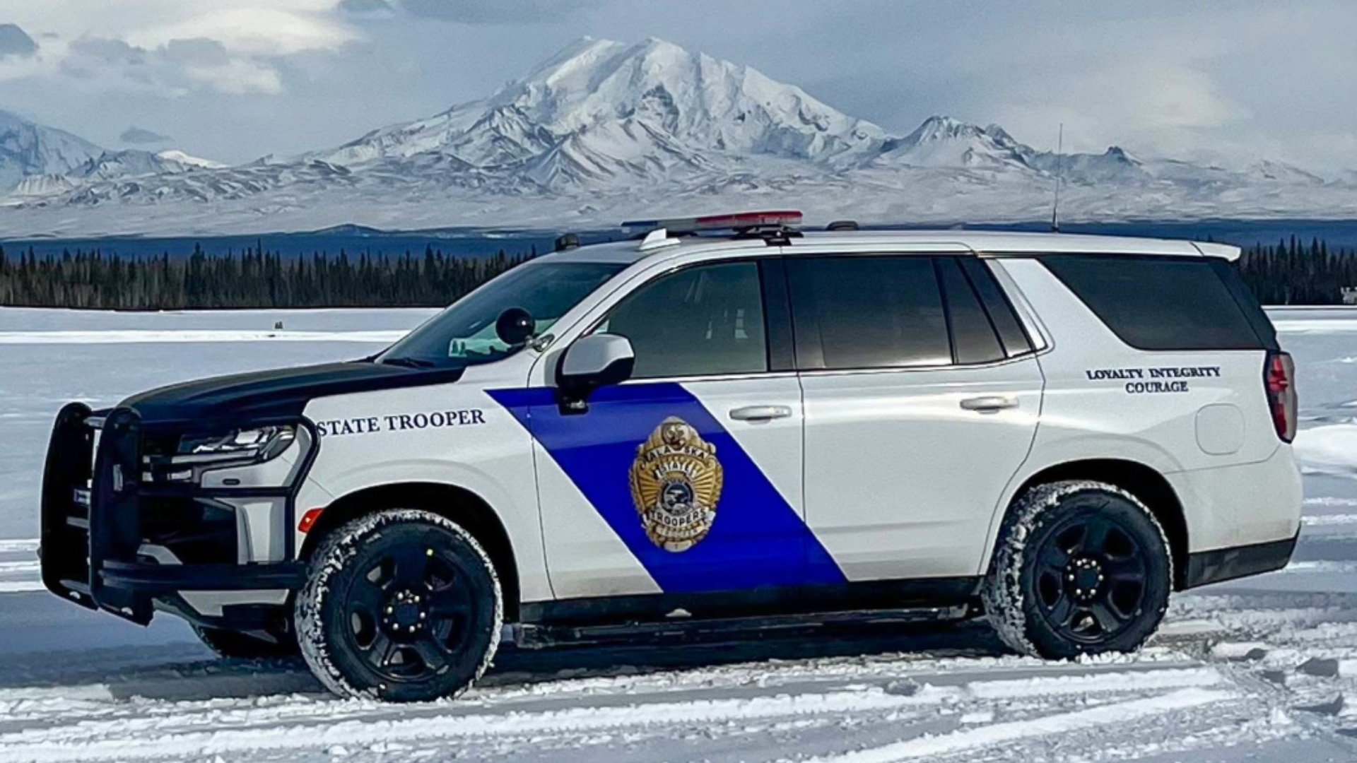 Mom Arrested After Allegedly Leaving Toddler in Freezing Car