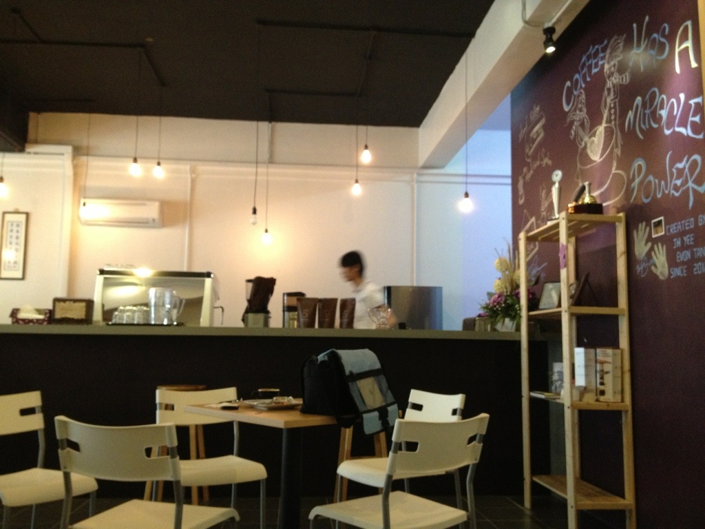 Top Brew Coffee Bar Taking time A cafe muser