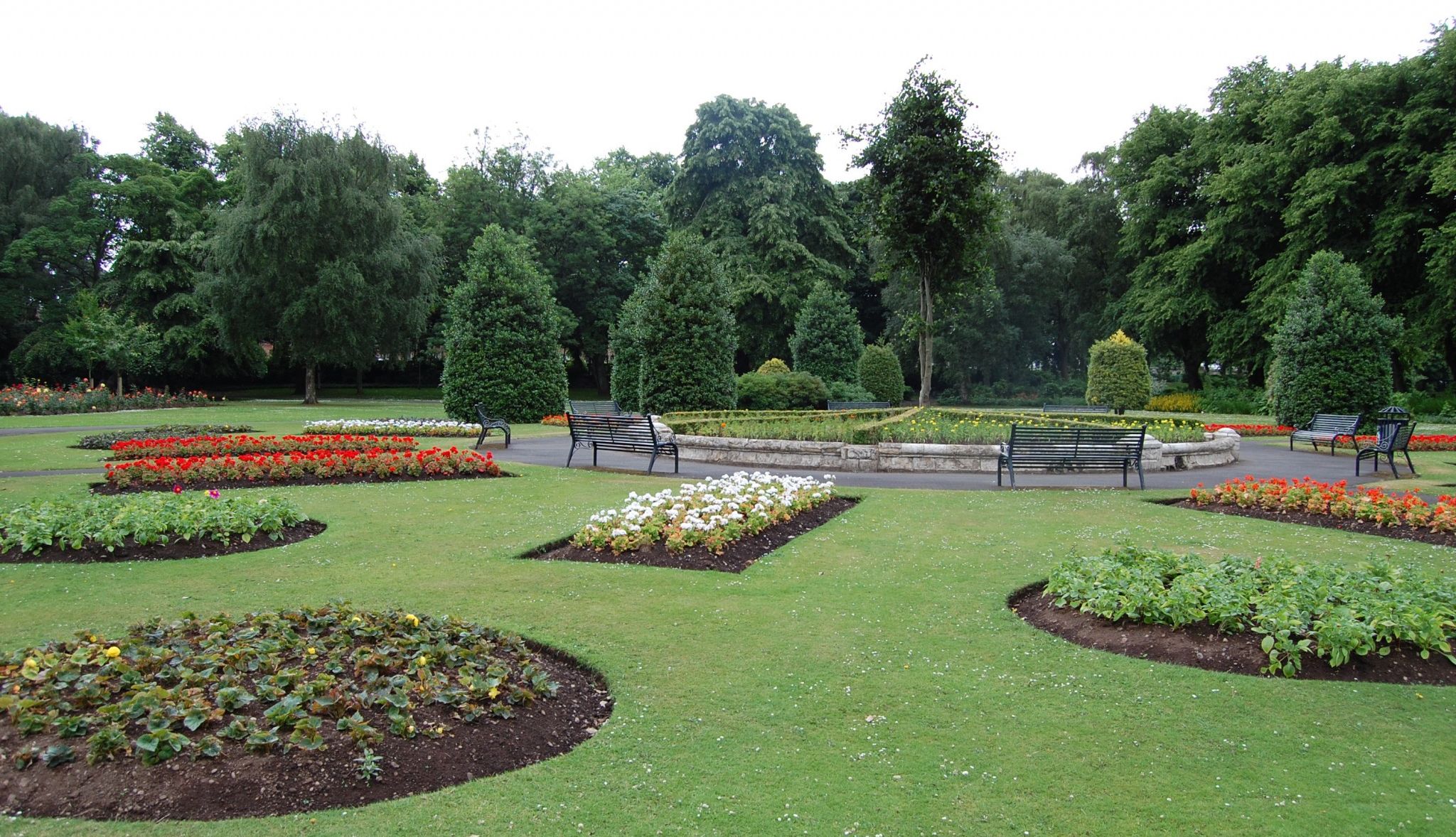 Photographs and map of Maxwell Park in Pollokshields in the South West