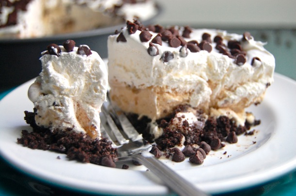 cookie dough ice cream pie cait's plate