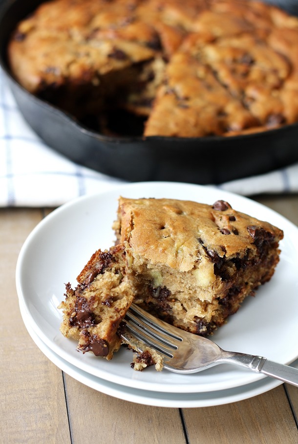 whole grain banana chocolate chip yogurt skillet cake cait's plate