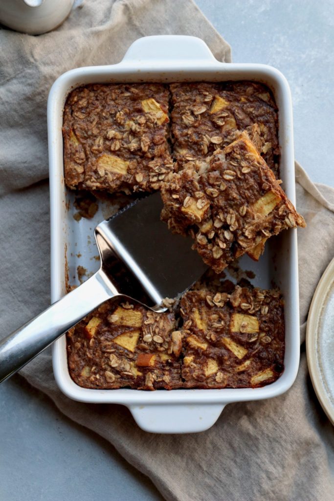 peanut butter peach baked oatmeal cait's plate