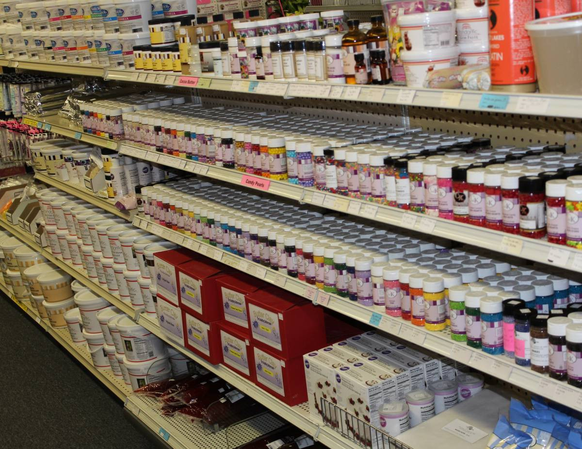 Inside the Store Cake Connection