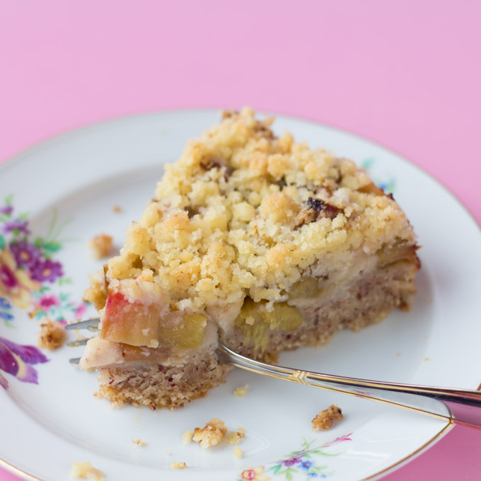 RhabarberStreuselKuchen (vegan) Cake Invasion!
