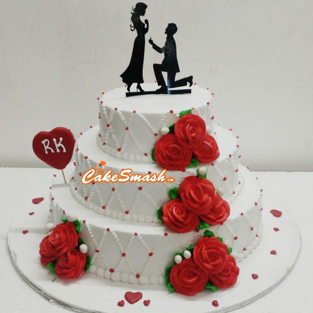 Engagement Cake|Wedding Cakes Online Delivery Hyderabad|CakeSmash.in