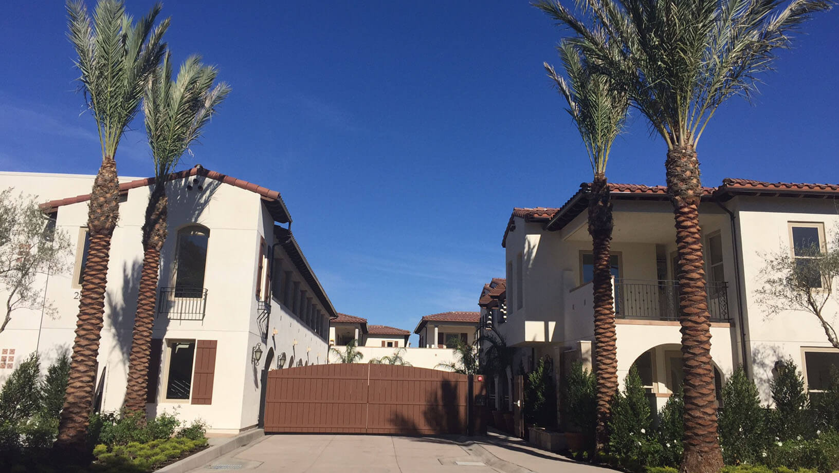 TERRA VISTA CONDOMINIUMS Cal Coast