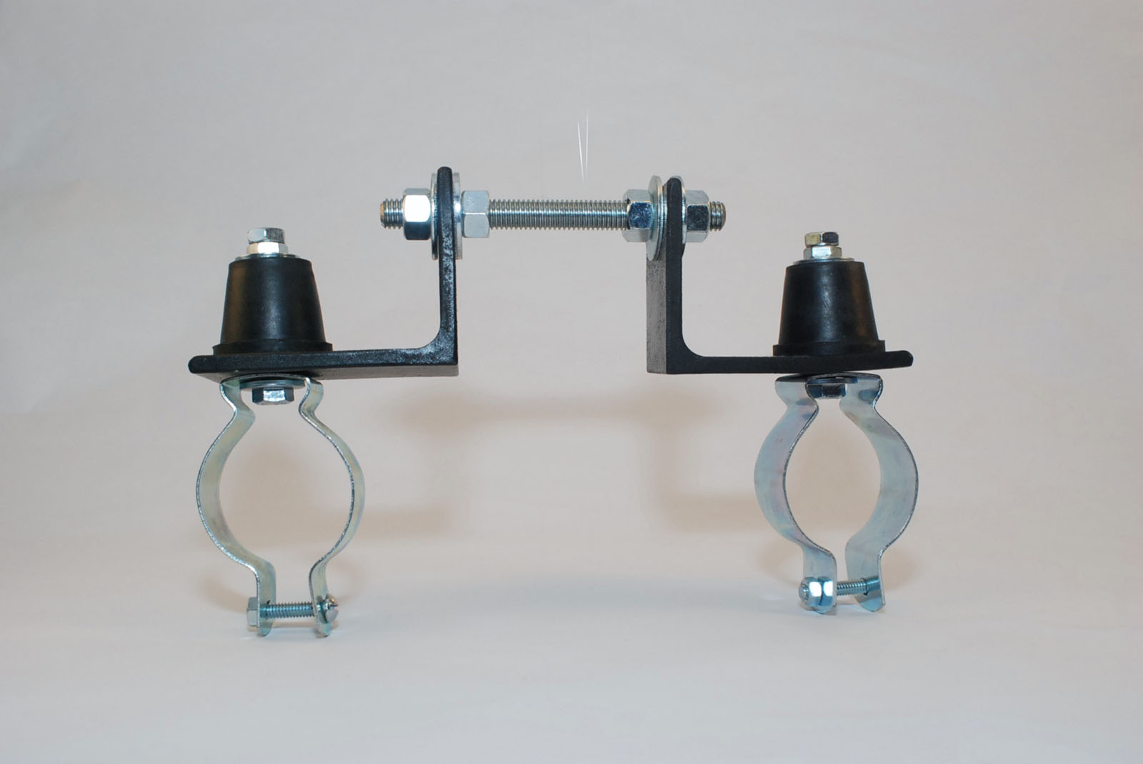 9849 (Wall Vertical Pipe Hanger) California Dynamics Corporation