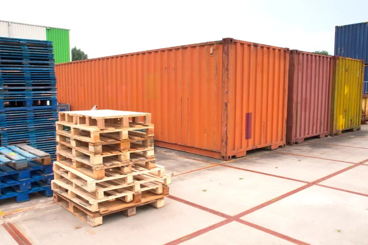 How Many Pallets Fit In 20ft & 40ft Shipping Containers