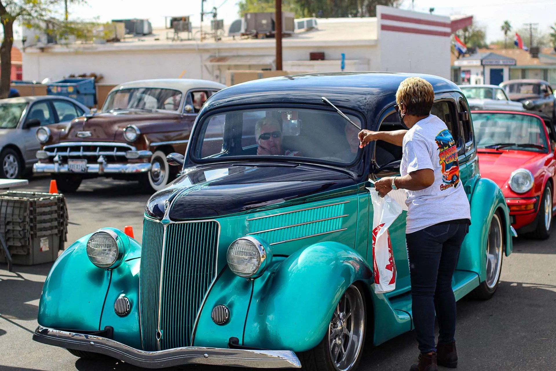 Sun Runners Car Show Draws Big Numbers » Holtville Tribune