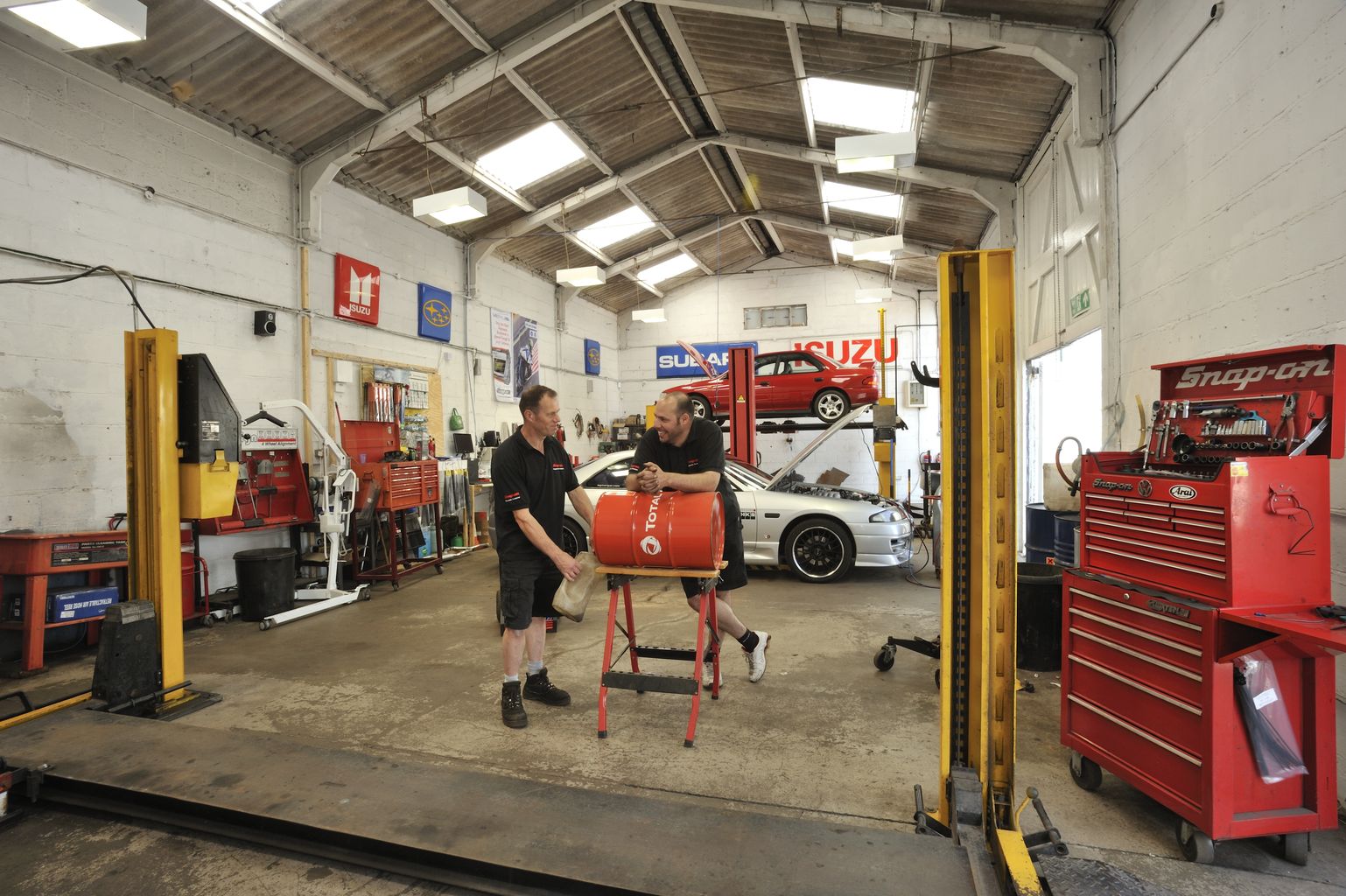 Calibre Autos Mechanic Garage Taunton