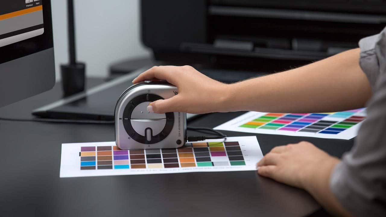 مدیریت رنگ با کالیبره مانیتور