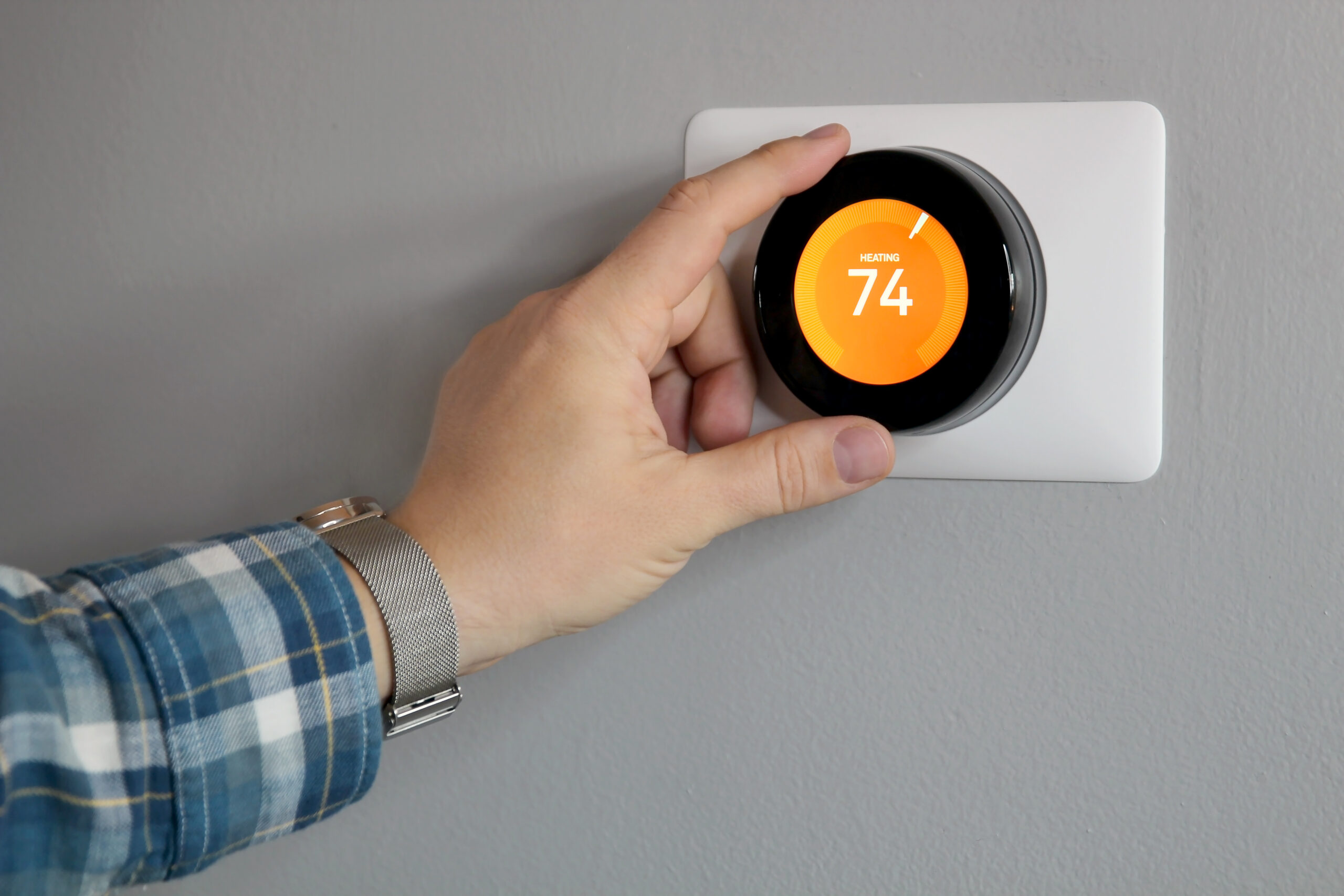 Smart vs. Programmable Thermostats Thiele