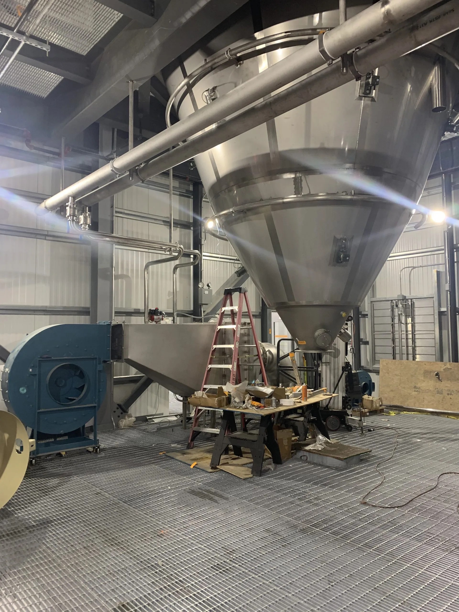 Scenes from a Caloris FlexMode® and Spray Dryer Installation Caloris