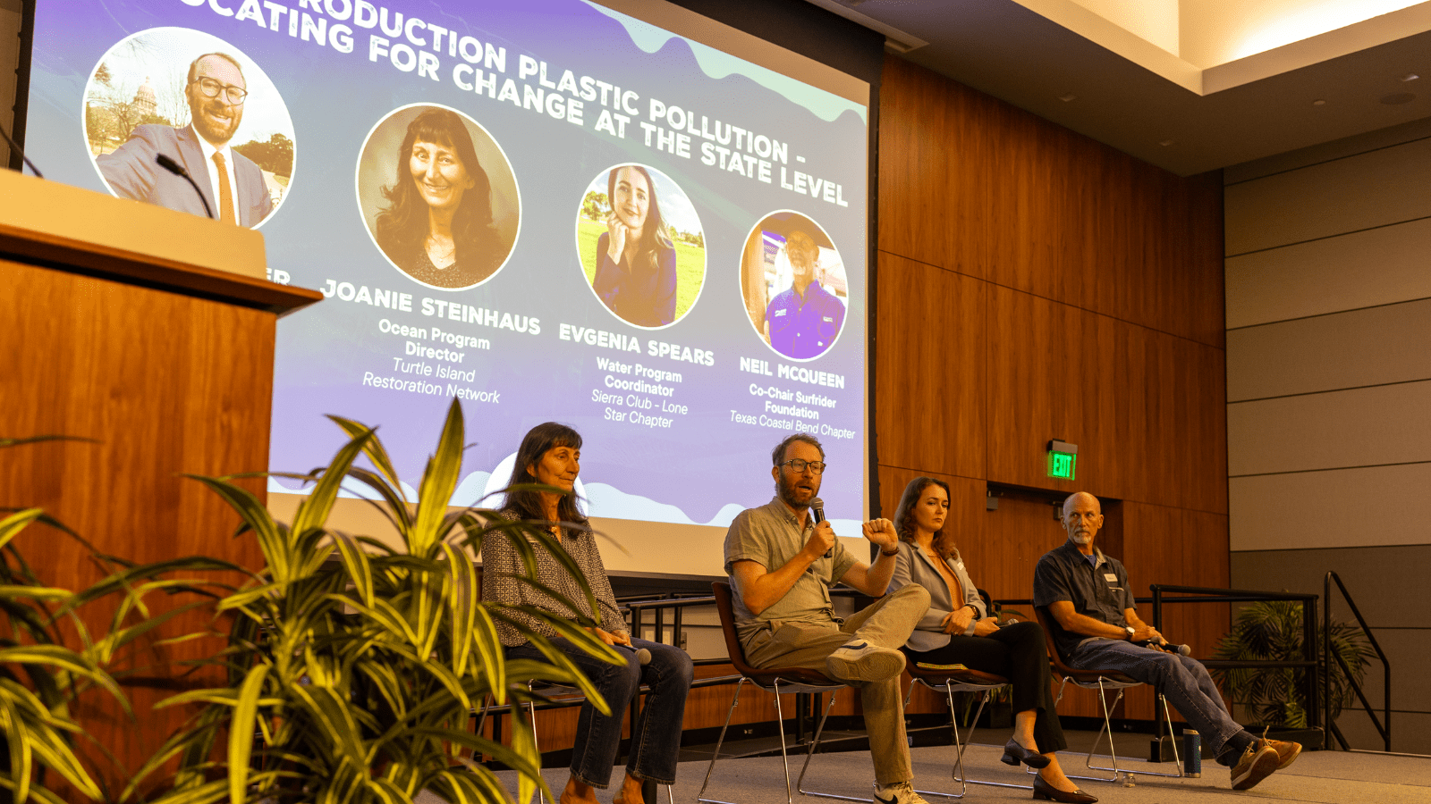 A nationwide call KFC, help save antibiotics! CALPIRG