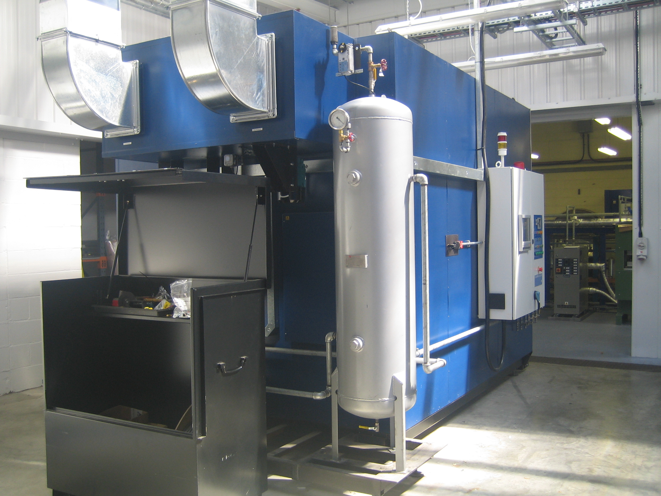 Composite Curing Ovens Caltherm (UK) Ltd