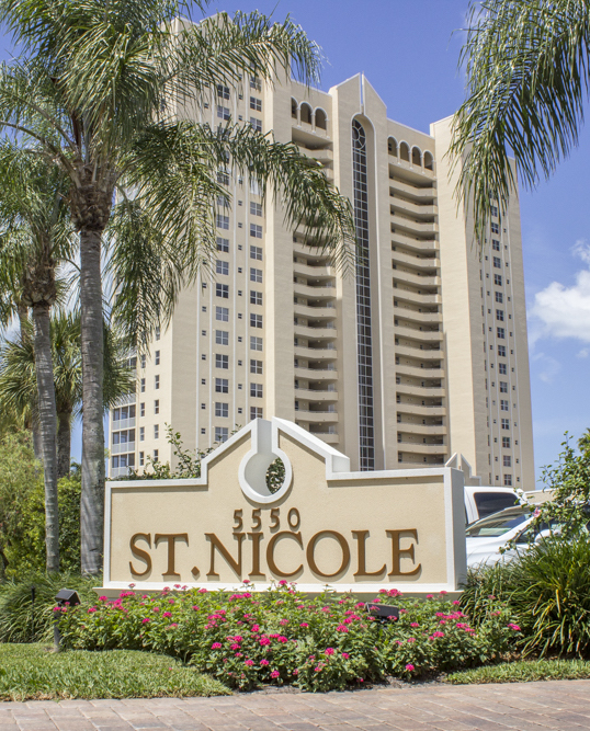 Exploring Pelican BayHigh Rise Condos Homes for Sale In Olde Naples