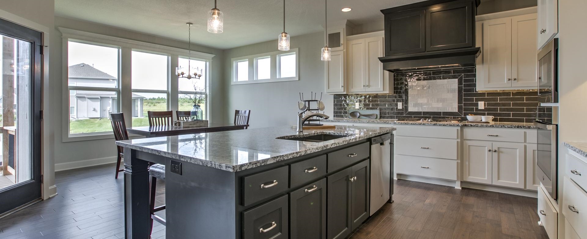 Calyn Homes Home Builder in Johnson County Kansas