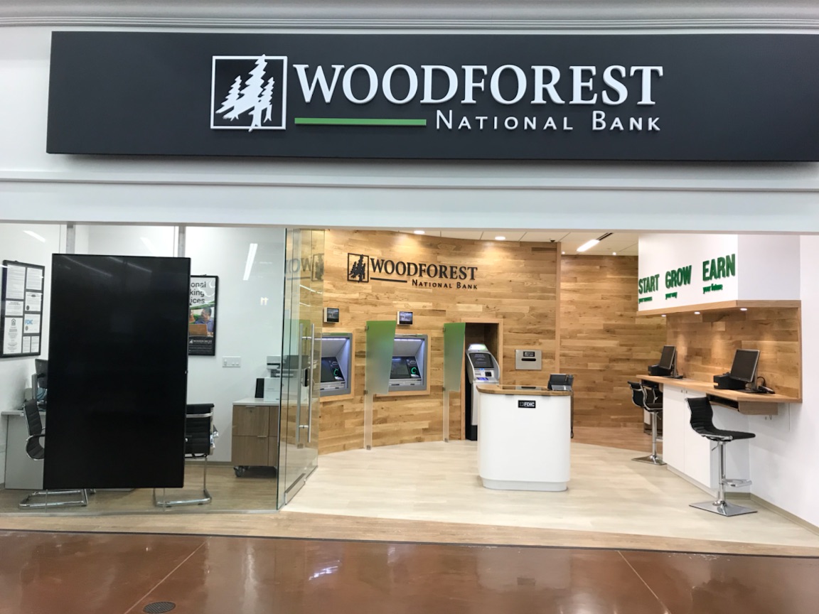Woodforest National Bank Crystal Lake, IL CAM Development Group