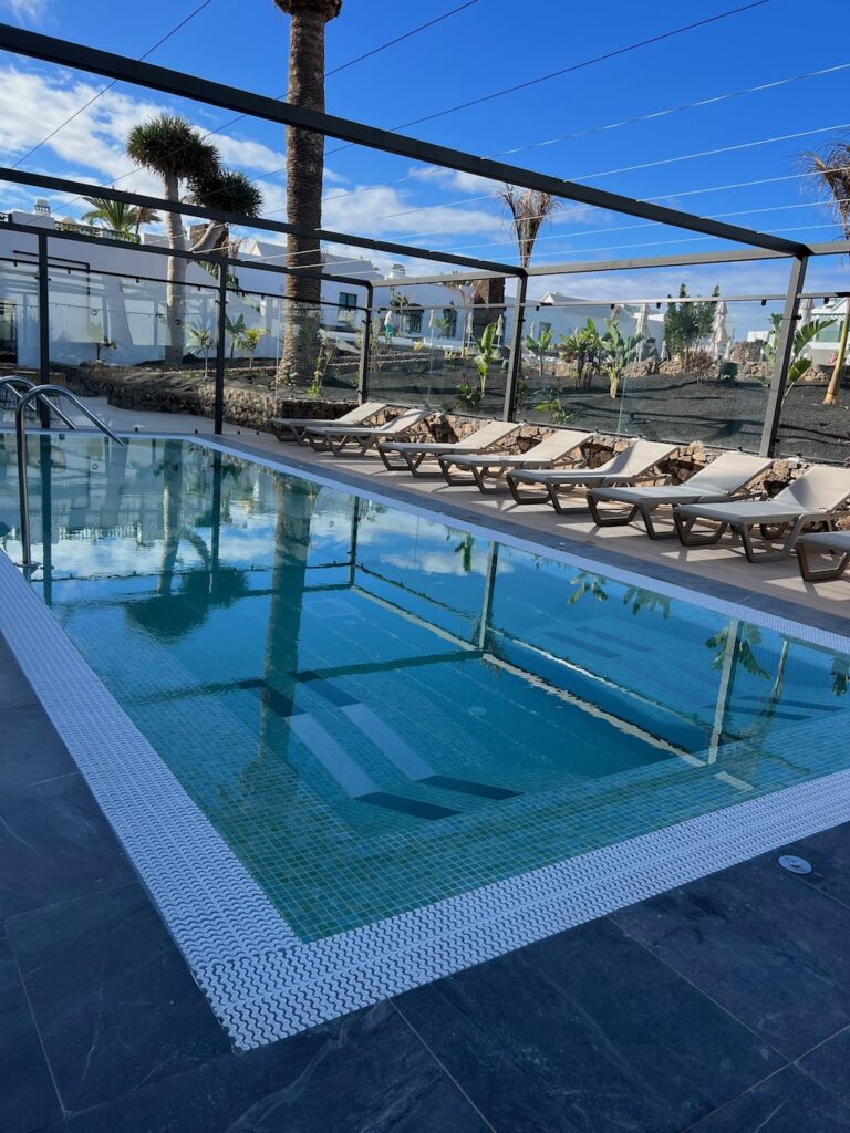 Spa pool