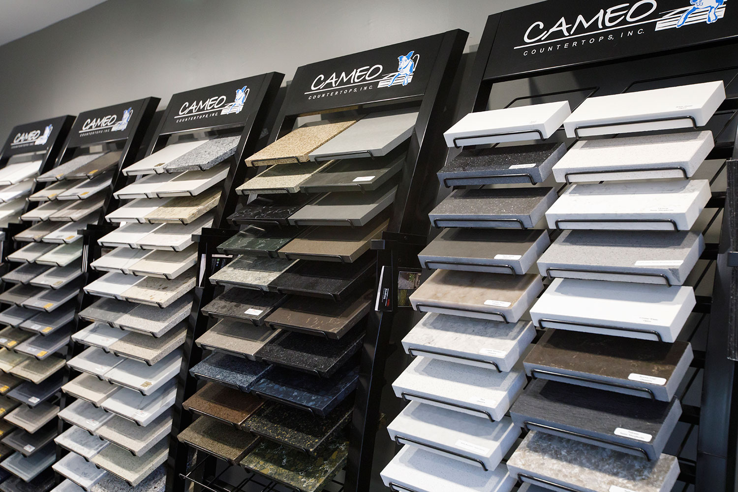 Commercial and Residential Countertop Showroom in Holland, OH Cameo