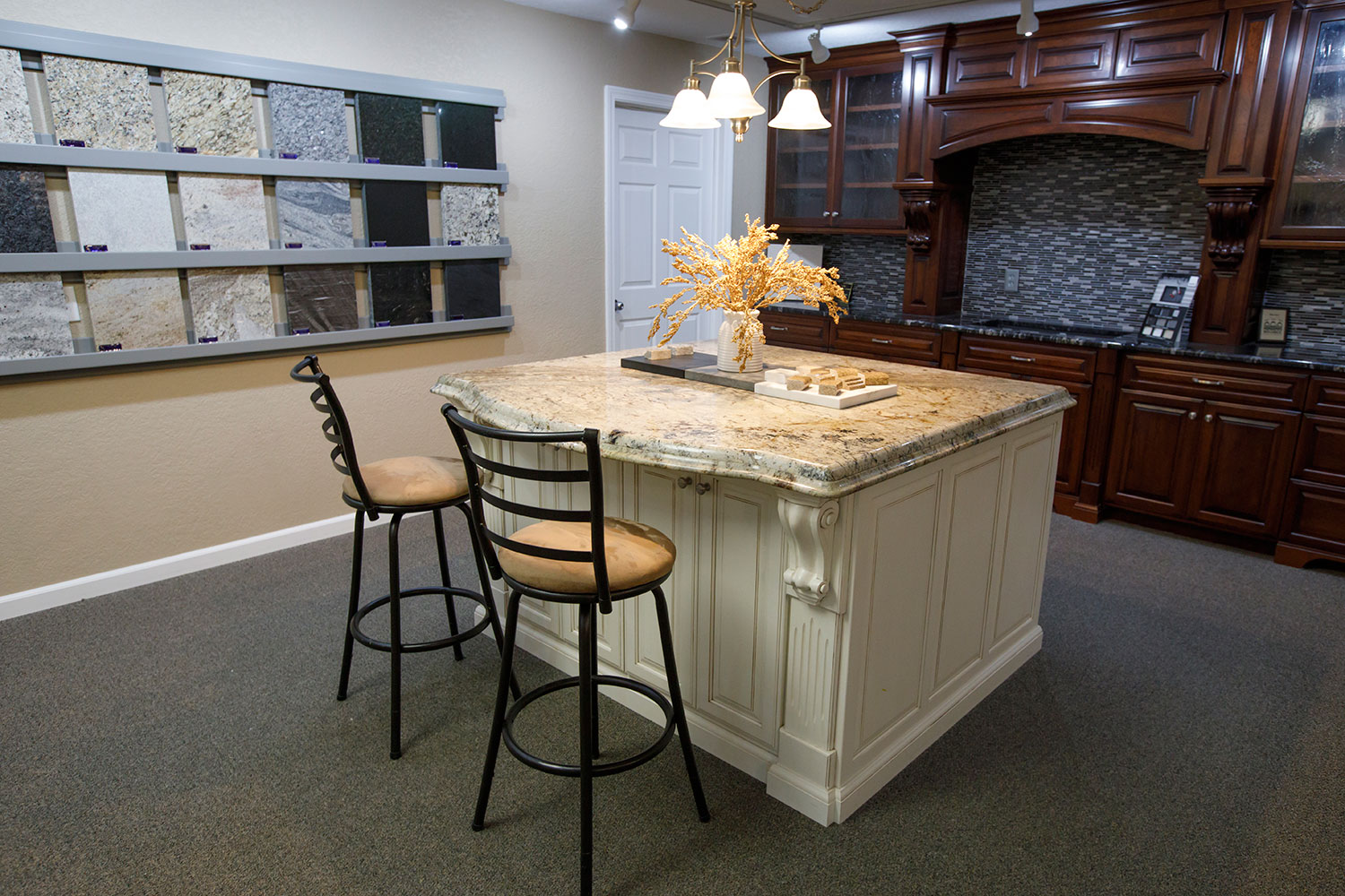 Commercial and Residential Countertop Showroom in Holland, OH Cameo