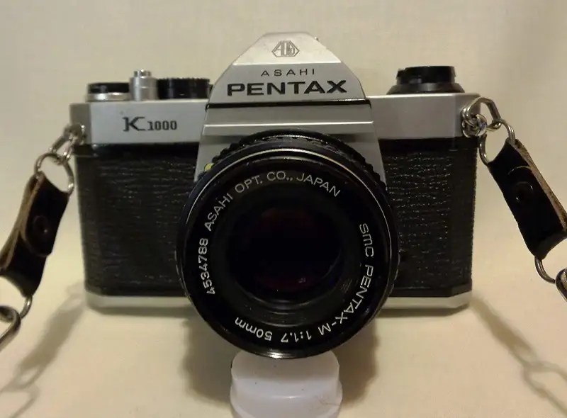 Pentax K1000 vs Canon AE1 Which One Is Better? Camera Clickz