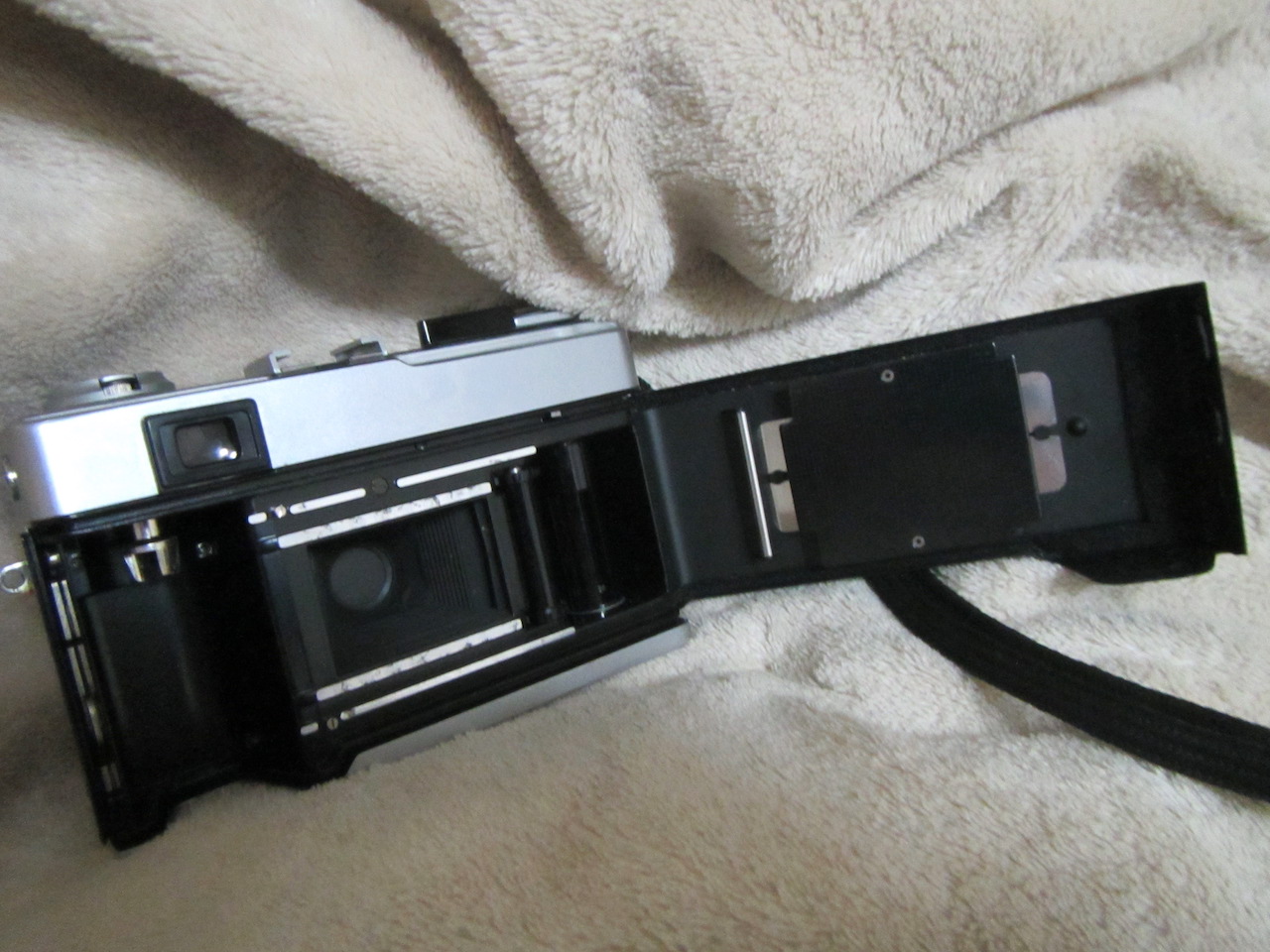 Olympus 35ED – Camera Go Camera