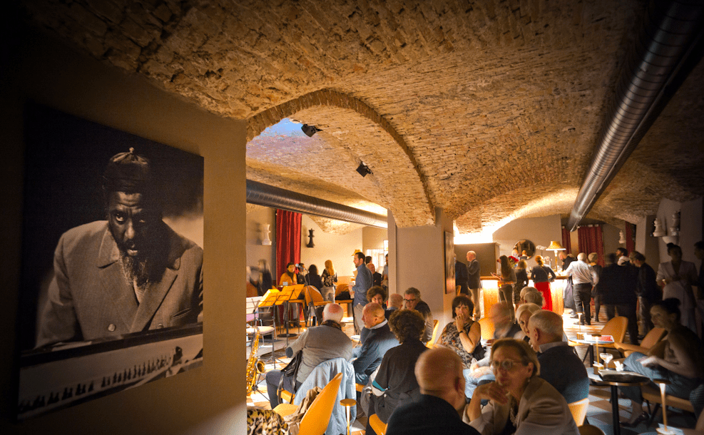 Main Home Camera Jazz Club