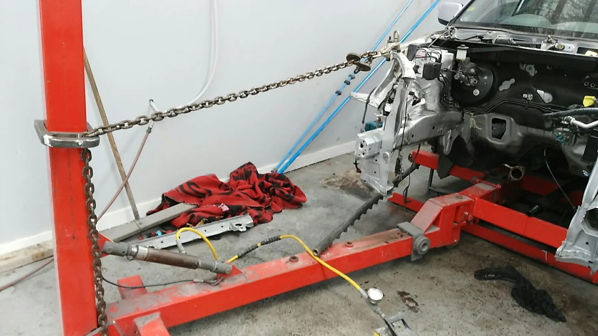 Chassis Straightening New Lynn Automotive Repair & Panel Beating