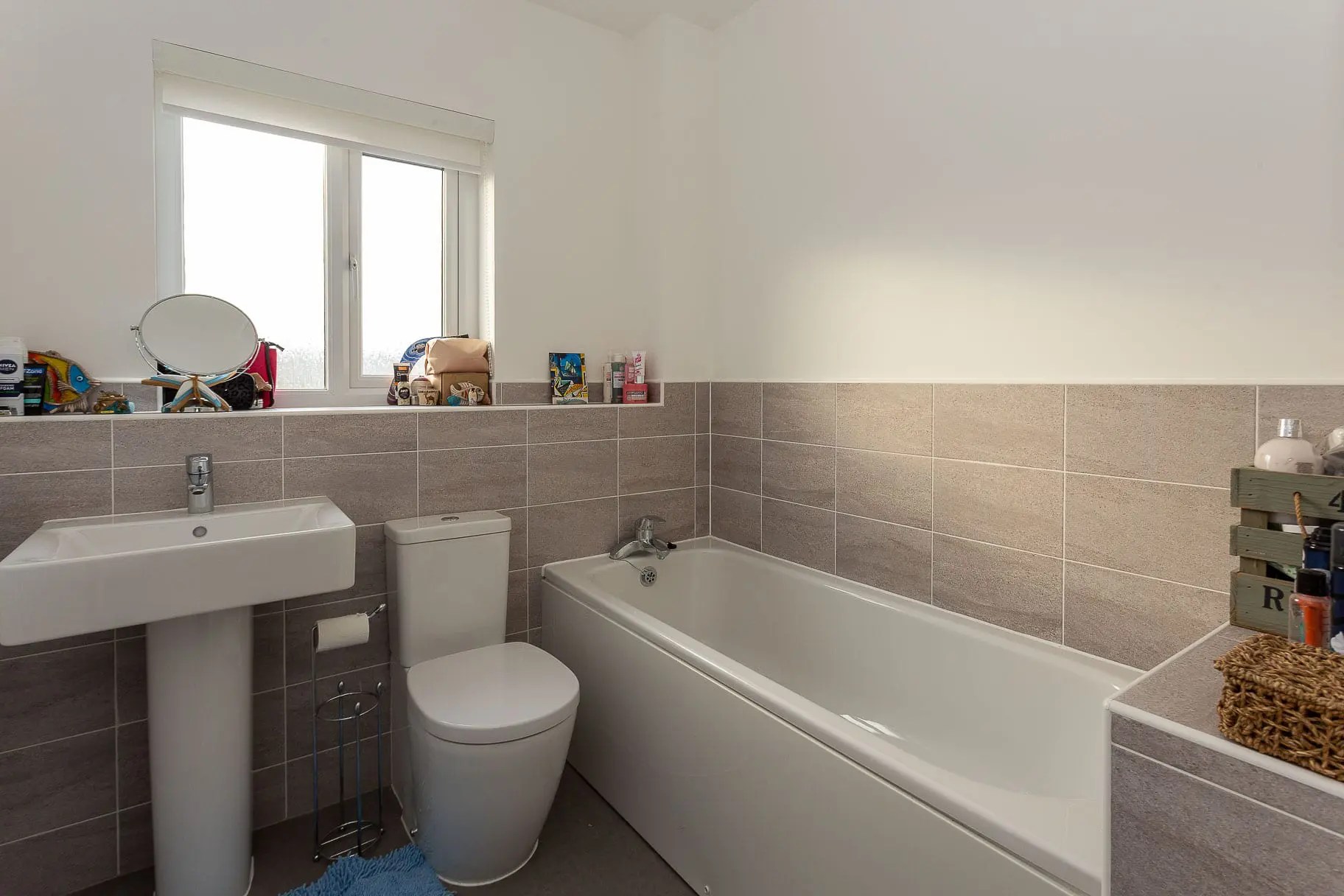 28 Bisset Place, Bathgate EH48 2XR Cameron Stephen and Co